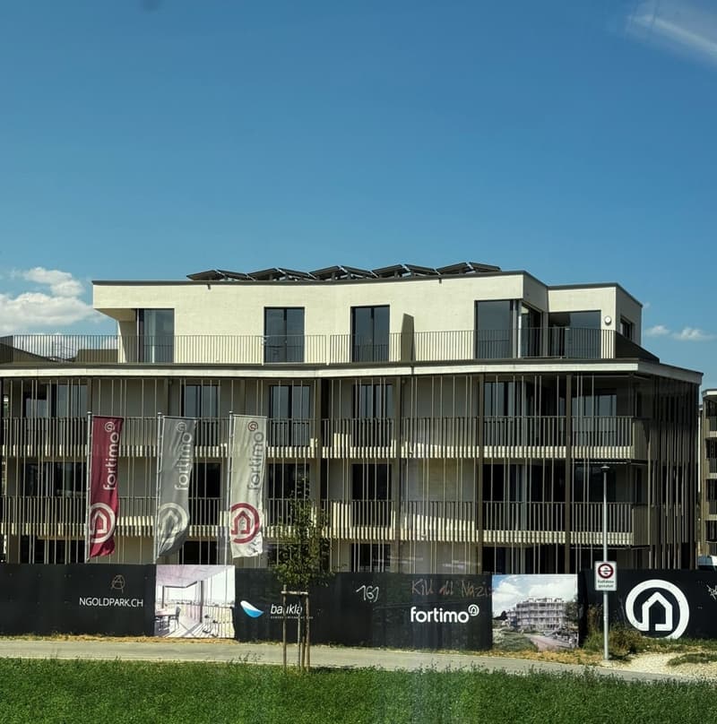 Exklusive 3.5-Zimmer-Attikawohnung im Neubauprojekt Küngoldpark AG (2)