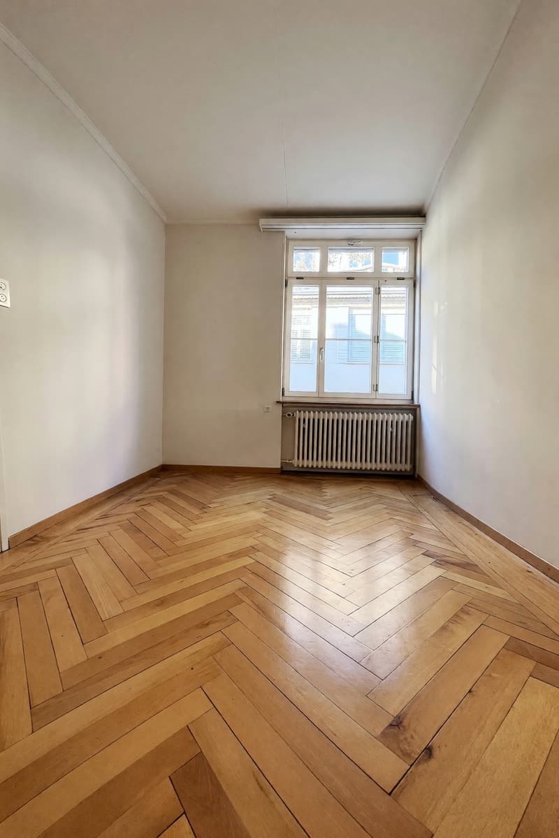 Grosszügige 4-Zimmer-Wohnung mitten in St. Gallen (befristet bis 31. Juli 2026) (2)