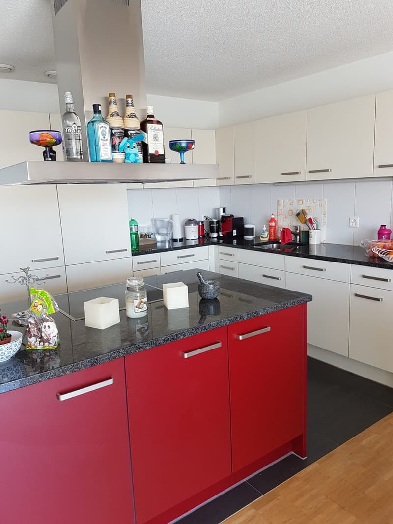 WG-Zimmer in moderner 4.5-Zimmer-Wohnung in Kloten (4)