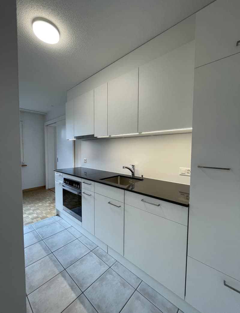 Helle 2.5-Zimmer-Wohnung mit Balkon in Zollikofen (5)