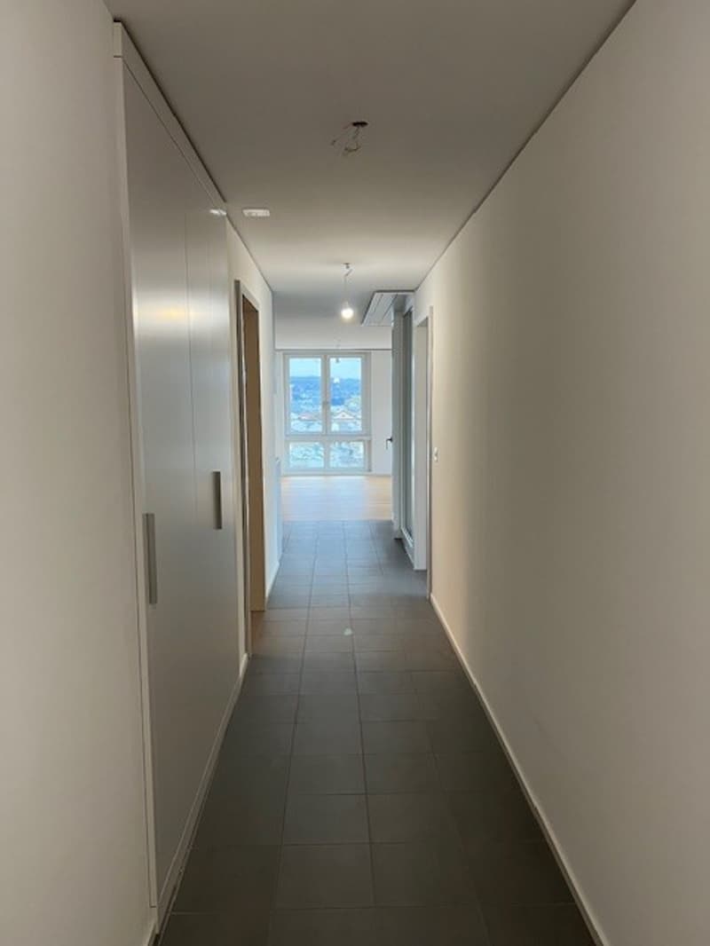 Moderne 3.5-Zimmer-Wohnung im 10. Stock mit Stadtblick in Zürich-Altstetten (7)