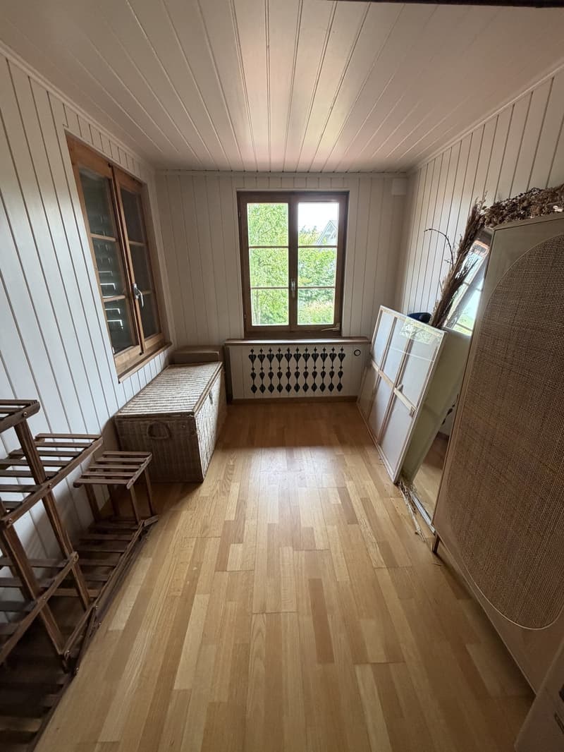 Charmante 4.5-Zimmer-Wohnung im renovierten Bauernhaus (5)
