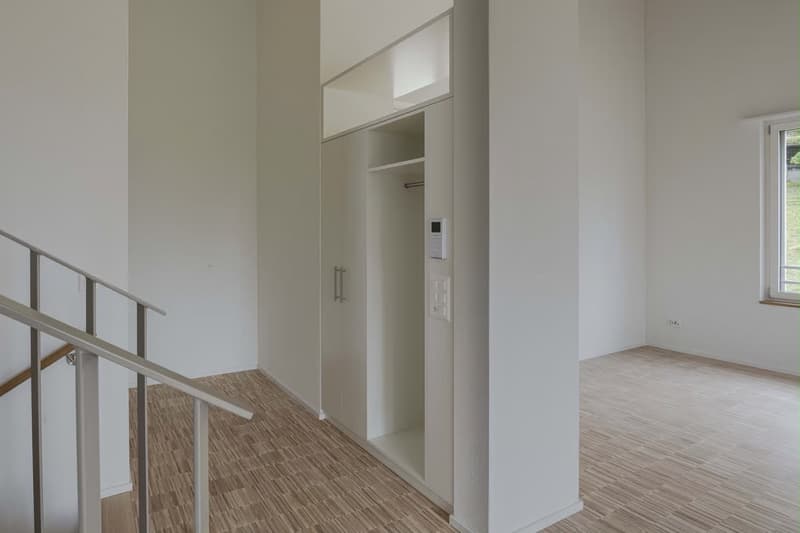 Moderne 3.5-Zimmer-Attika-Wohnung im Herzen von Hinwil-Hadlikon (5)