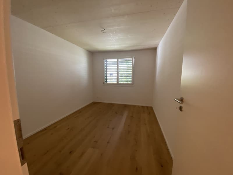 Lichtdurchflutete Erdgeschosswohnung mit Terrasse, Garten & modernem Standard (5)