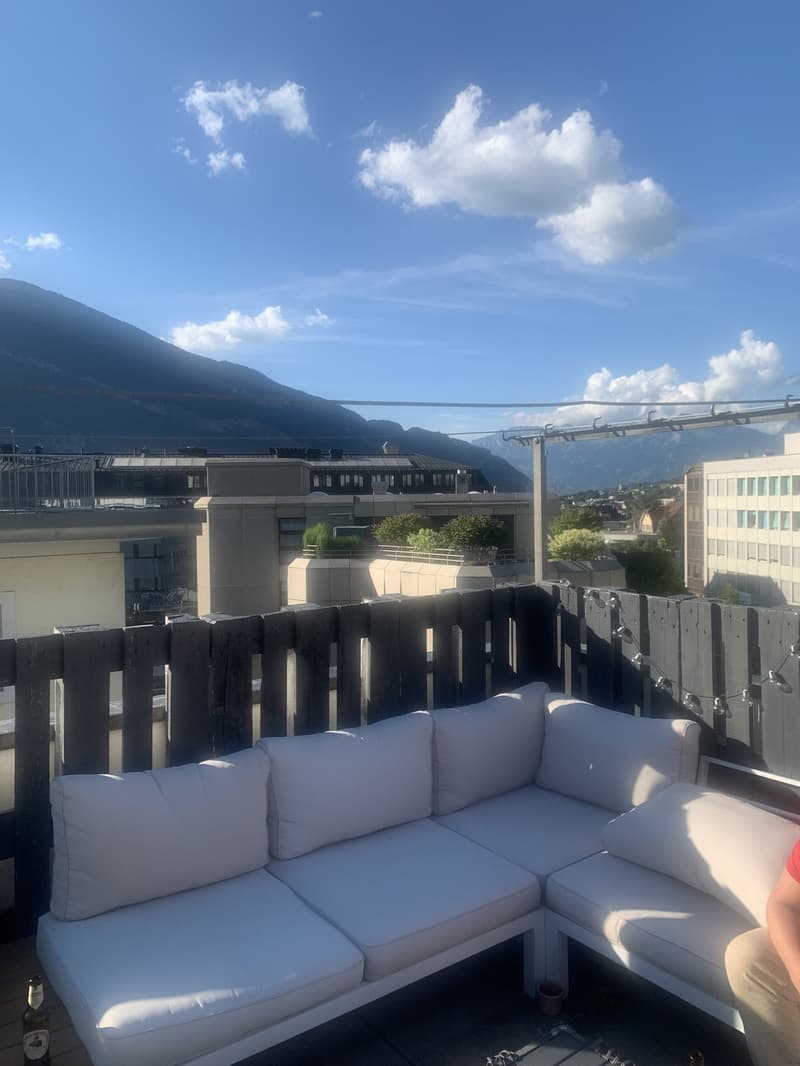 Modernes, möbliertes WG-Zimmer mit Dachterrasse & Top-Lage 3 Min. zum Bahnhof (6)