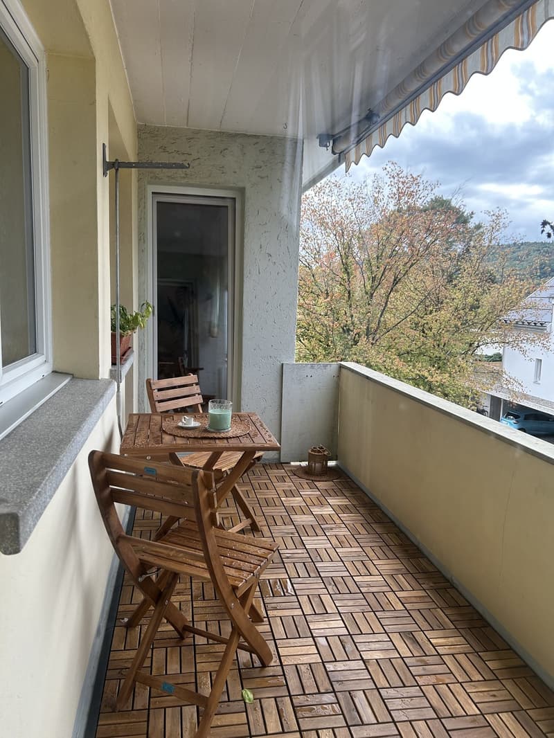 Schöne 2 Zimmerwohnung zu vermieten (2)
