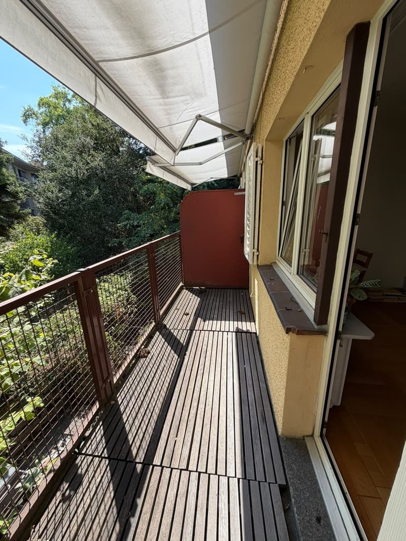 Large and bright room near Stadelhofen! (5)