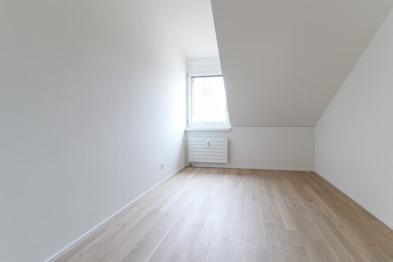 Helle 3.5-Zimmer-Dachwohnung an ruhiger Lage in Jegenstorf (6)