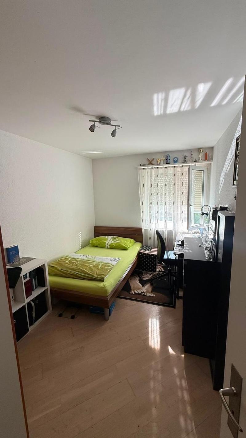4.5-Zimmer-Wohnung in Unterengstringen zu vermieten per 1. Oktober (5)