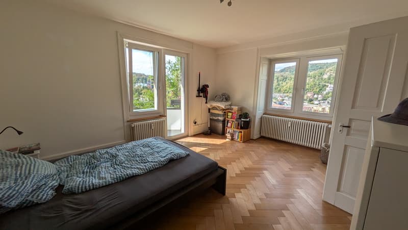 3 Zimmer Altbau Wohnung mit schöner Aussicht (2)