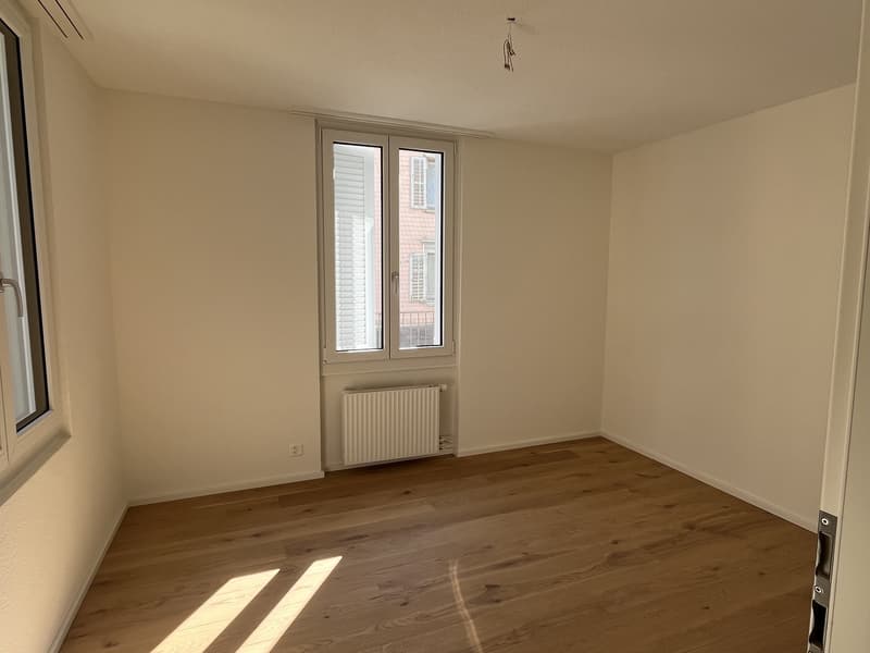 Helle, frisch renovierte 2-Zimmer-Wohnung in ruhiger, zentraler Lage (3)