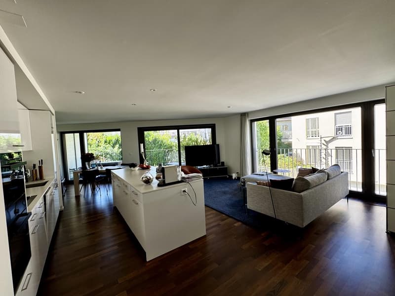 Exklusive 4.5-Zimmerwohnung an Toplage in Zürich (1)