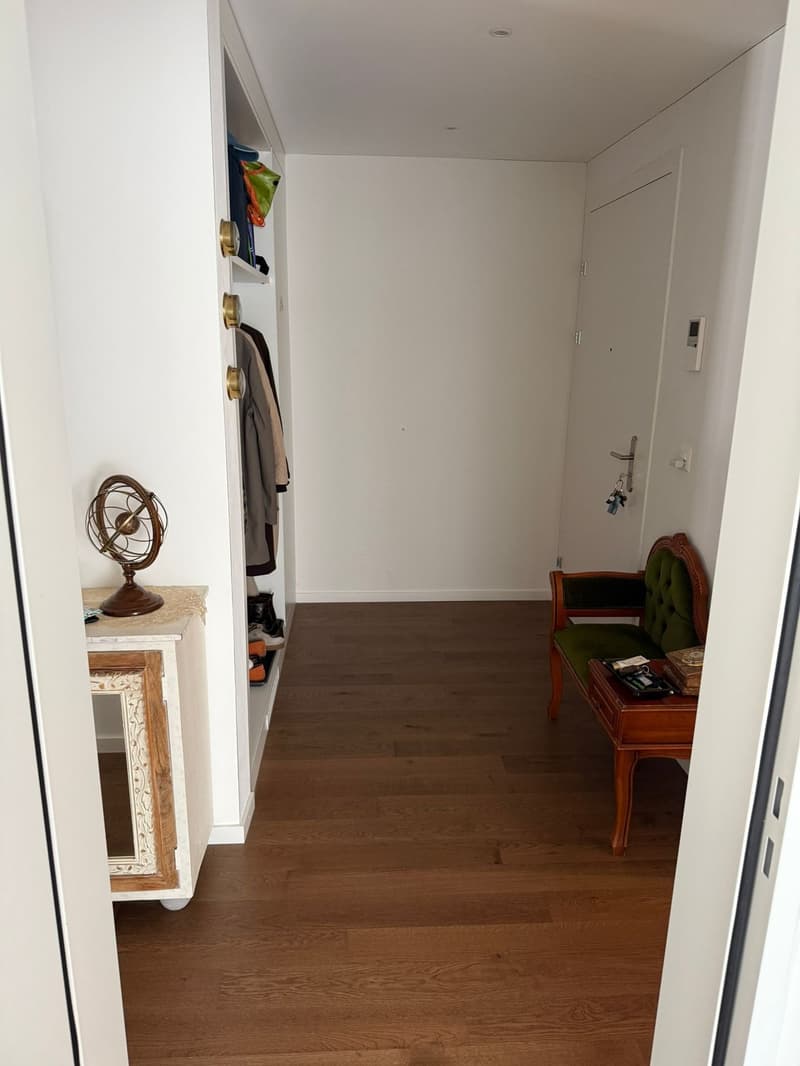 Moderne 3.5-Zi-Wohnung mit 2 Bädern, Reduit und Top-Lage (8)