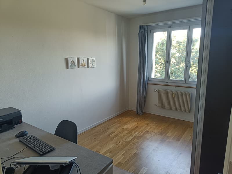 Helle 3 Zi-Wohnung mit Balkon in Liebefeld - ab 15. Oktober 2026 (6)