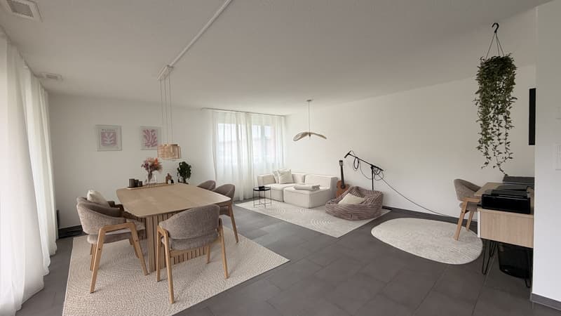 Moderne 3.5 Zi.Whg. an ruhiger und sonniger Lage (3)
