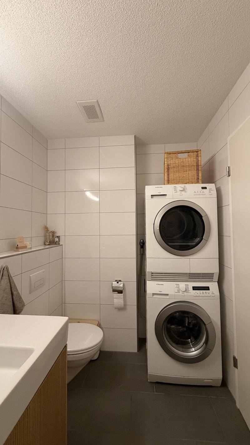 Moderne 3.5 Zi.Whg. an ruhiger und sonniger Lage (7)