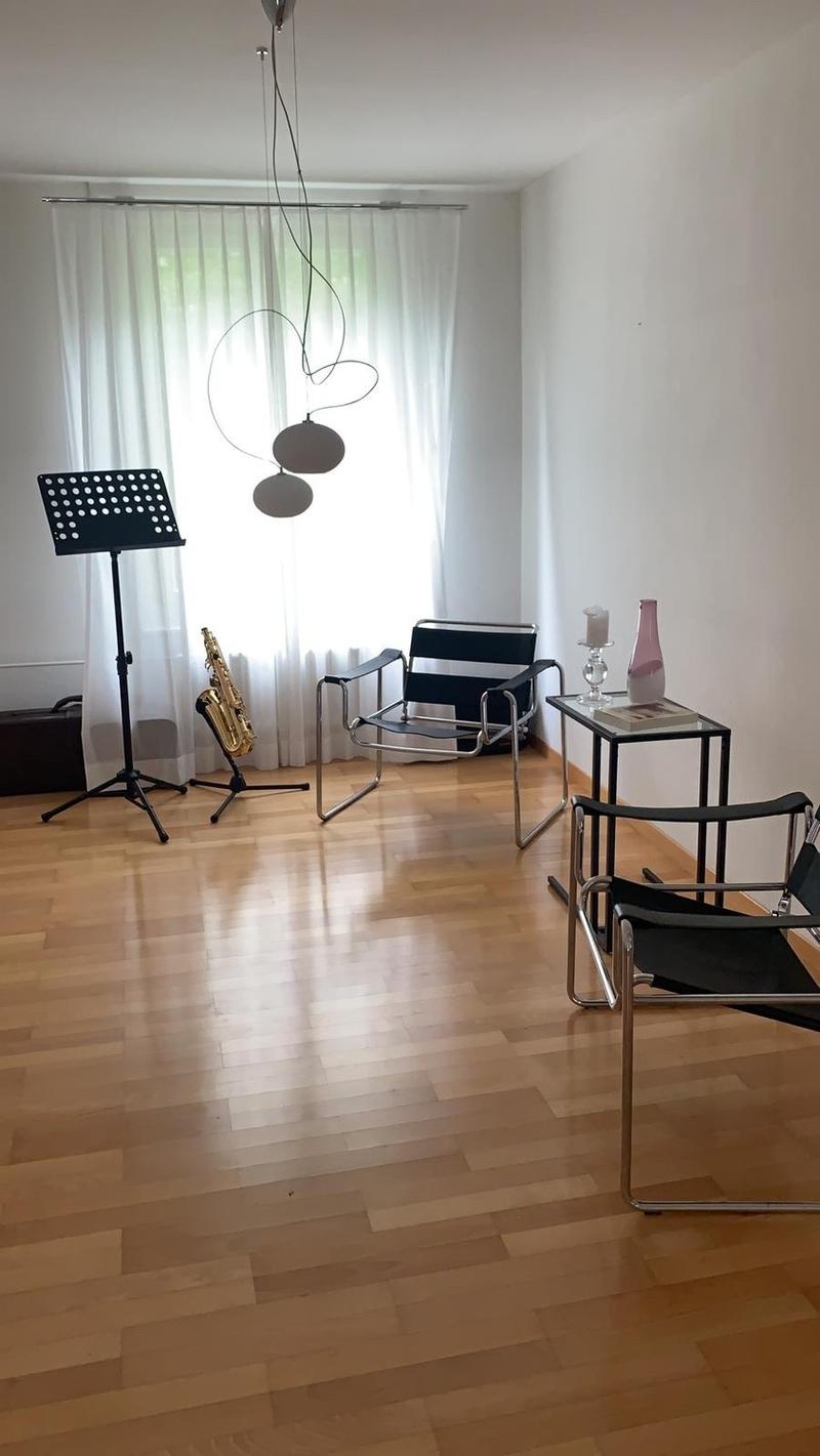 Wunderschön renovierte Wohnung in der Felsenstrasse (6)