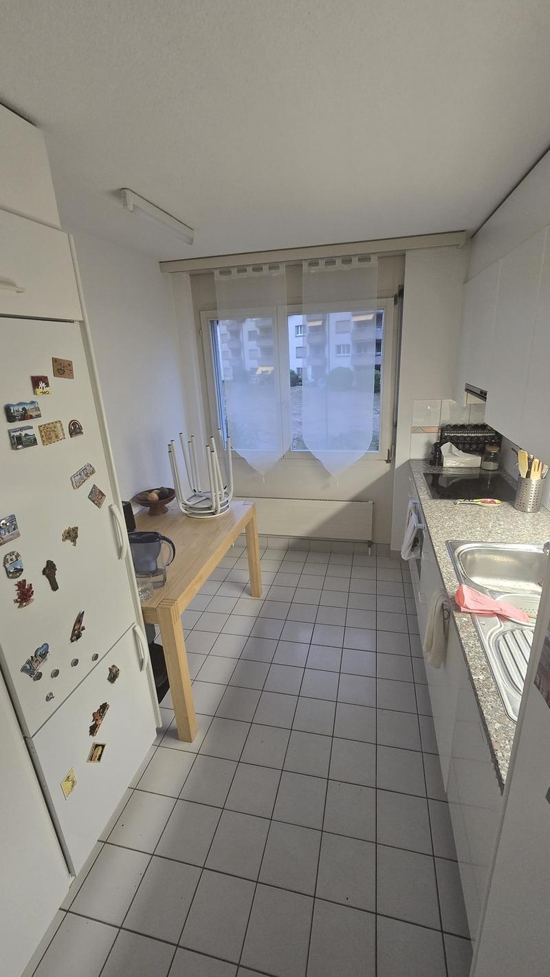 Helle 3.5-Zimmer-Wohnung in ruhiger Lage  7 Min. von Bern (5)