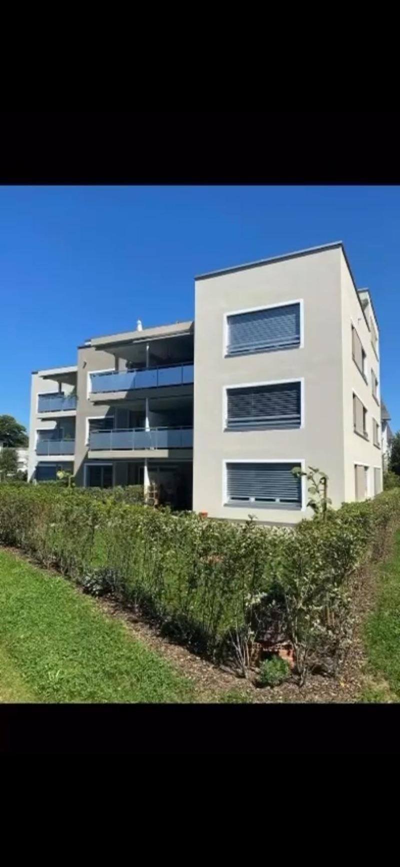 Schöne 2.5-Zimmer-Wohnung in ruhiger und zentraler Lage Nachmieter per 01.10.2026 gesucht (2)