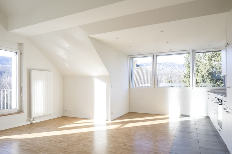 Moderne 2.5-Zimmer-Maisonette-Wohnung in Gattikon/Thalwil (7)