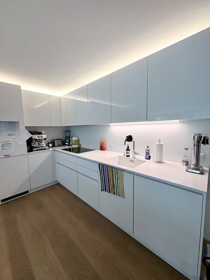Helle und Moderne Wohnung mit Terrasse und Garten (3)