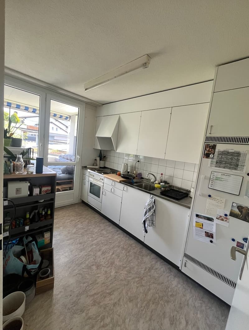 Helle 3-Zimmerwohnung in Jona (5)