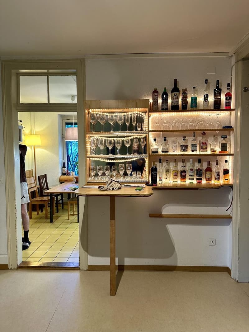 Helles, grosses WG-Zimmer mit Balkon in unkomplizierter Altbau-WG (11)