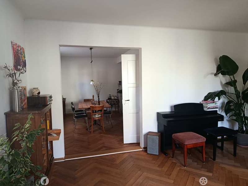 140m2 auf zwei Stockwerken, 2 Zimmer zum Vermieten (6)
