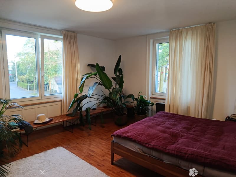 140m2 auf zwei Stockwerken, 2 Zimmer zum Vermieten (2)
