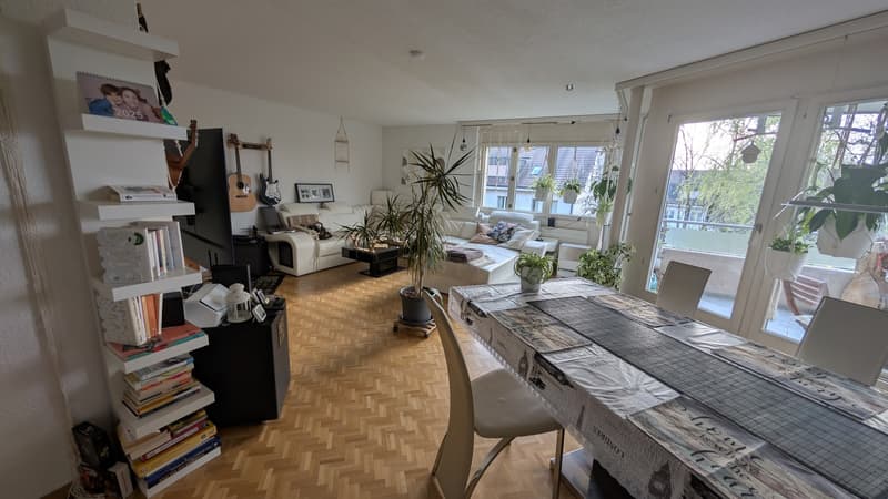 Helles 15.6 m² WG-Zimmer in grosszügiger 125 m² Wohnung in Ittigen (10)