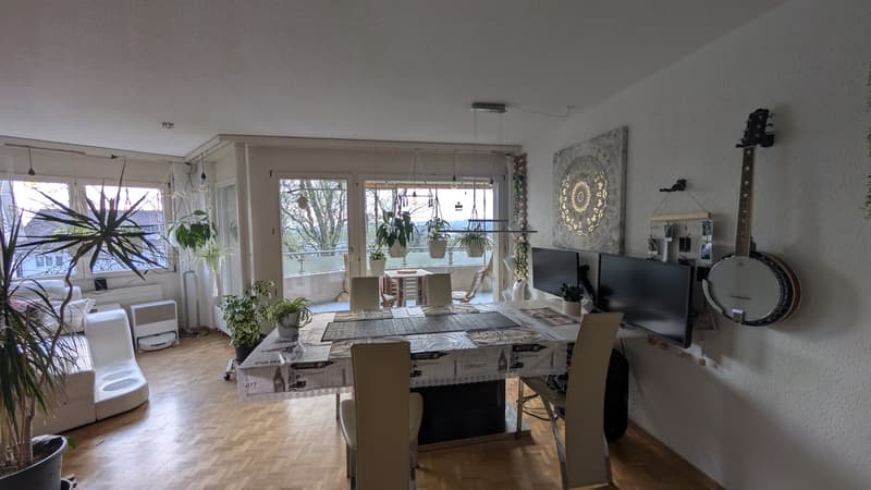 Helles 15.6 m² WG-Zimmer in grosszügiger 125 m² Wohnung in Ittigen (8)