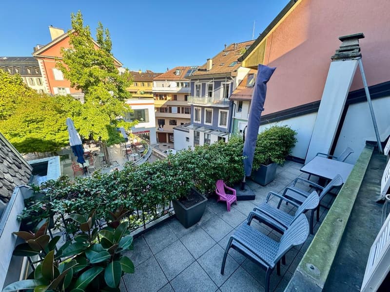 Grand Duplex de 4 Chambres au Cur de Nyon (2)
