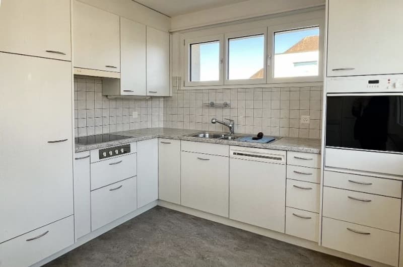 Charmante Wohnung in Lenzburg (3)