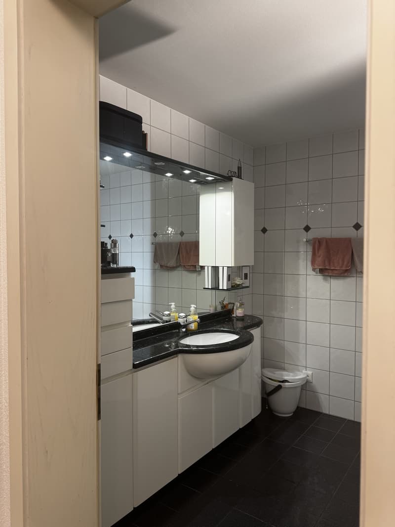 4.5 Zimmer Wohnung (4)