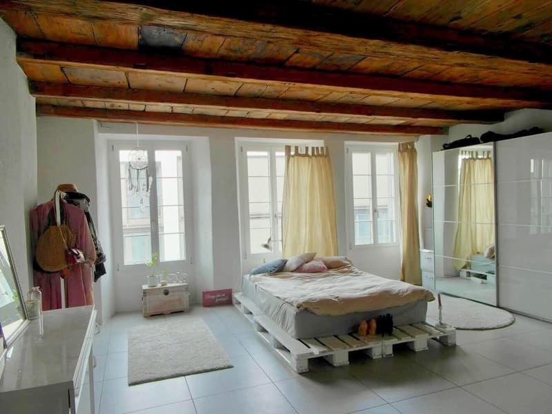 Charmante Altstadt-Loftwohnung Altbau trifft modernes Design (1)