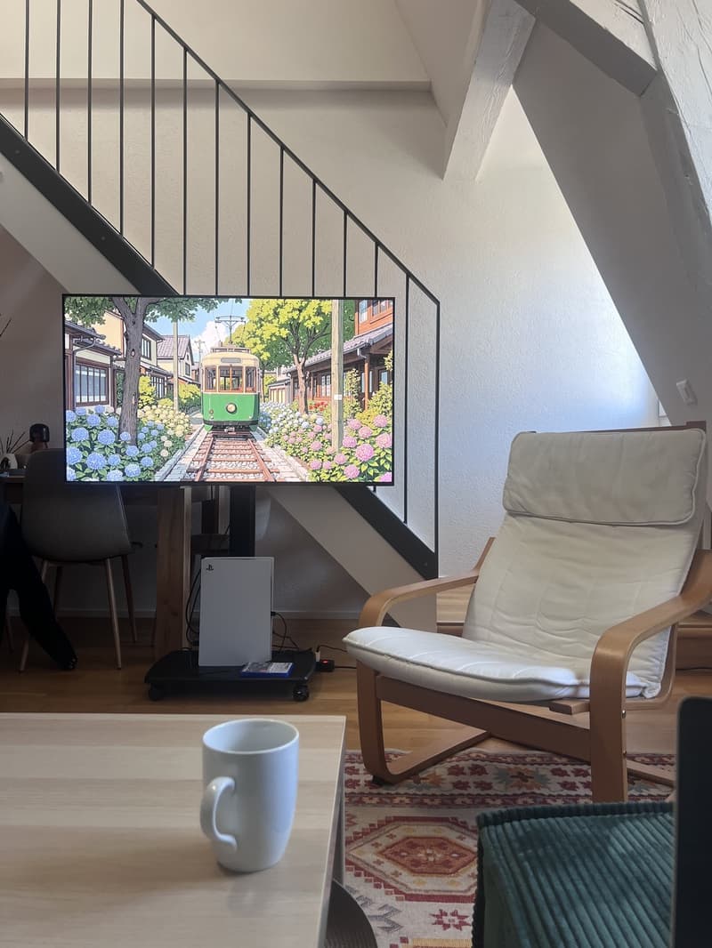 Bright 2.5Room Attic Flat in 3012 Länggasse Available November 2026 (2)