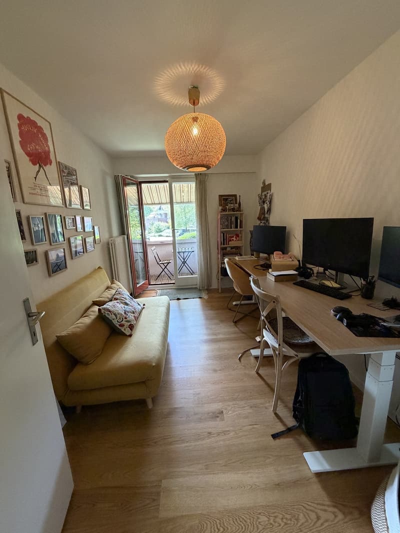 Beautiful & Spacious 4.5-Room Apartment in Adliswil Available for Takeover (10)