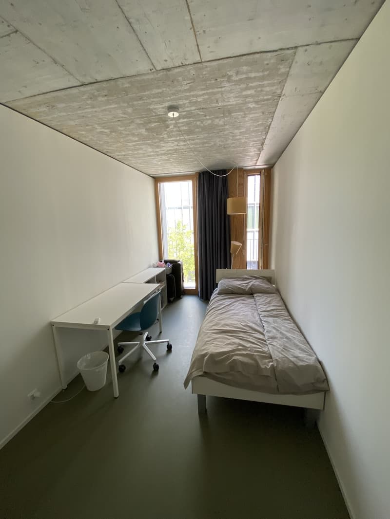 Room for rent to atleast 31 December, can be extended (3)