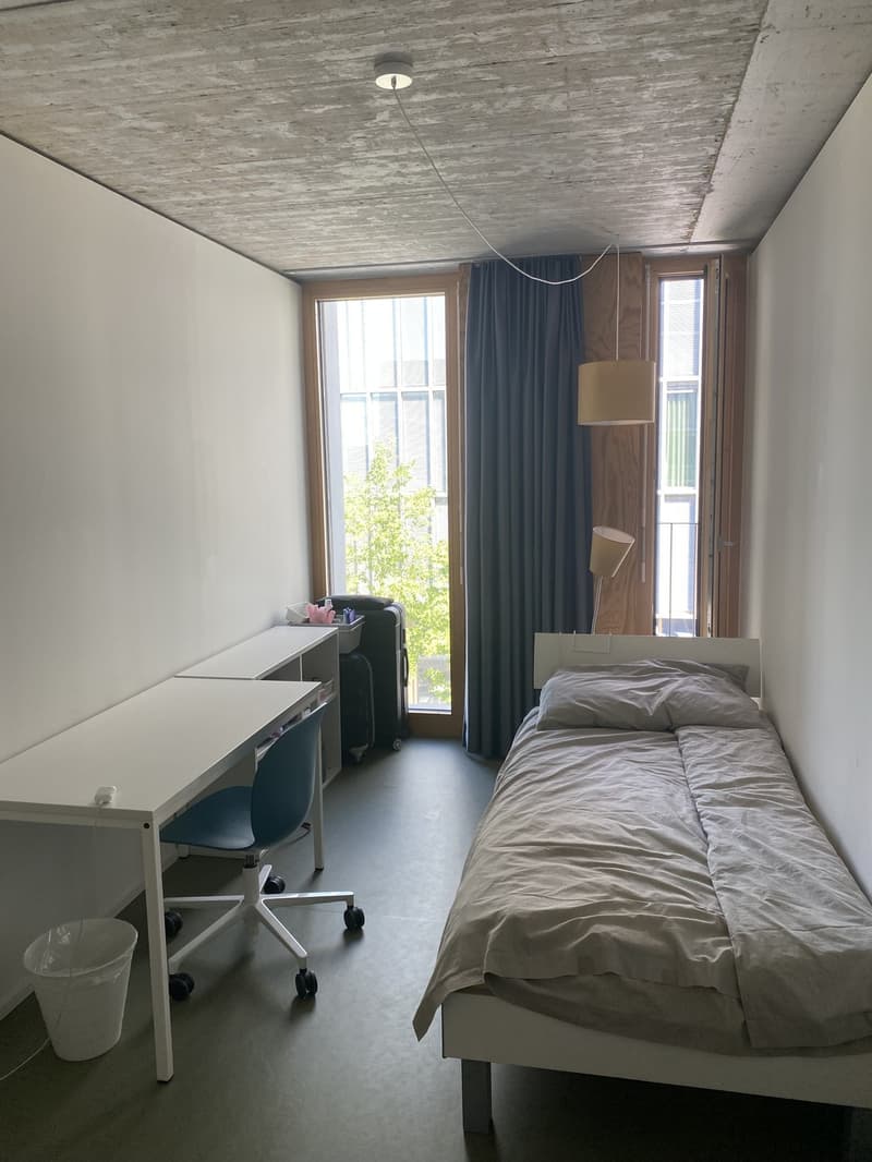 Room for rent to atleast 31 December, can be extended (1)