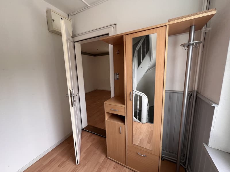 3-Zimmer-Wohnung mit Blick auf den Rhein inkl. Parkplatz und Nebenkosten (10)