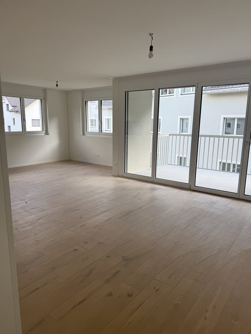 Nachmieter/in gesucht moderne 2.5-Zimmer-Neubauwohnung in Sevelen (3)