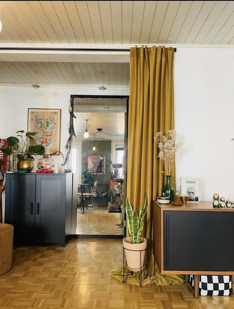 Temporary 3/4/6 Months (Nov-Apr) Furnished Room  Super Central, 2 Min from Main Train Station (5)