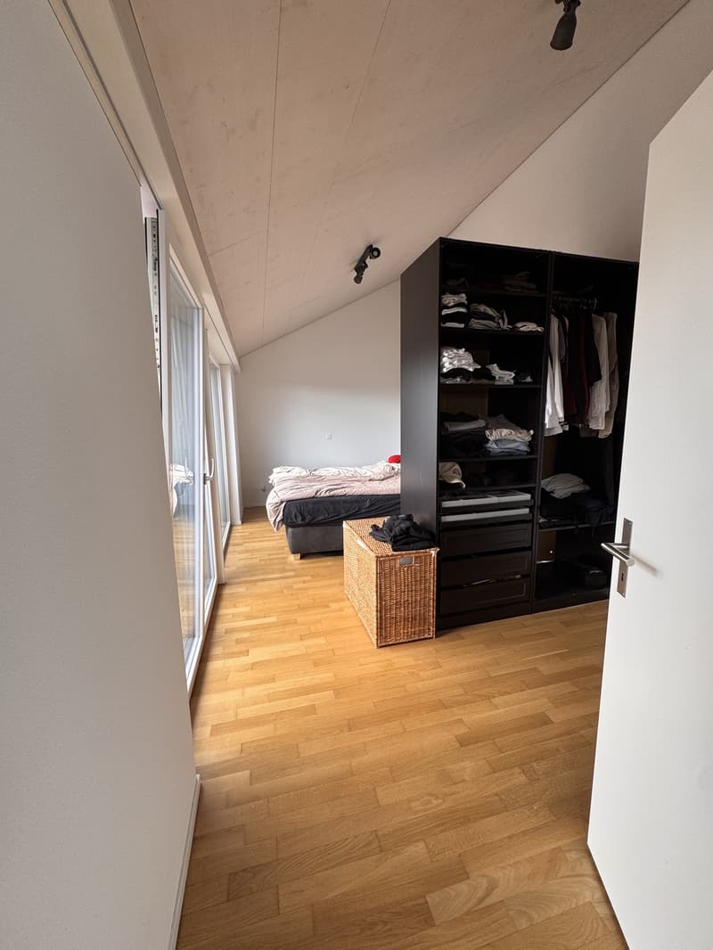 4.5-Zimmer-Dachwohnung in Niederuzwil modern, sonnig und familienfreundlich (9)
