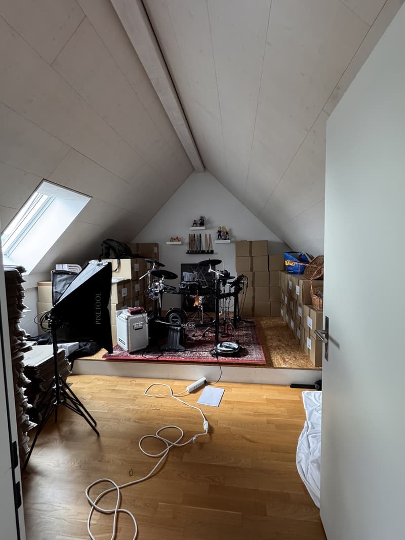 4.5-Zimmer-Dachwohnung in Niederuzwil modern, sonnig und familienfreundlich (1)