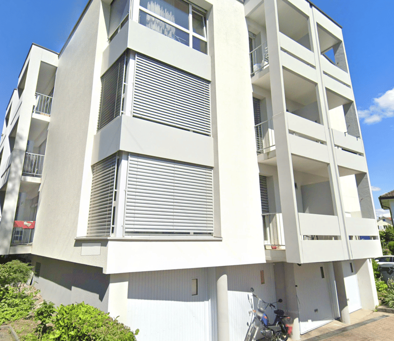 Charmantes 1-Zimmer-Studio mit Balkon in Zürich-Seebach (5)