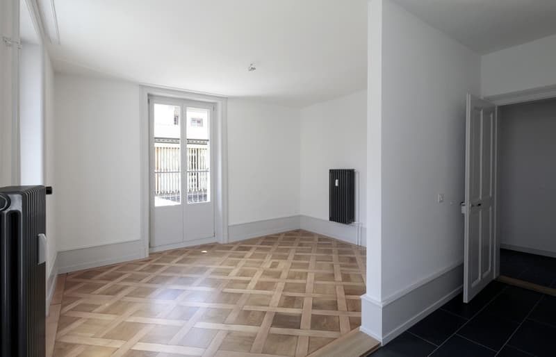 Helle 2-Zimmer Altbauwohnung Breitenrain (2)