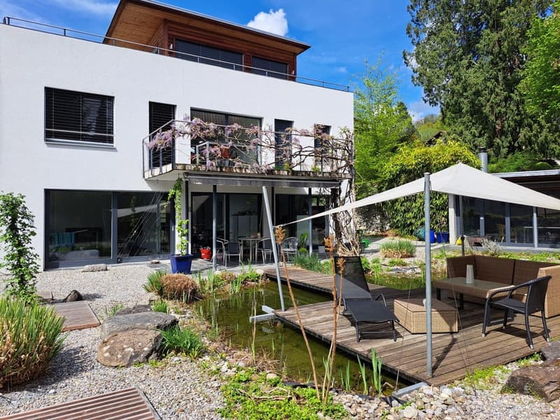 Helles Zimmer in Einfamilienhaus-WG (2)