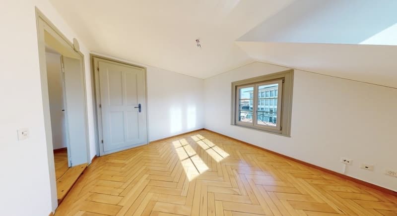 6-Zimmer Wohnung im Herzen von Thun (6)