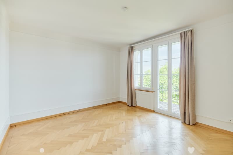 3 Zimmer Wohnung mit traumhaften Blick vom Balkon (1)