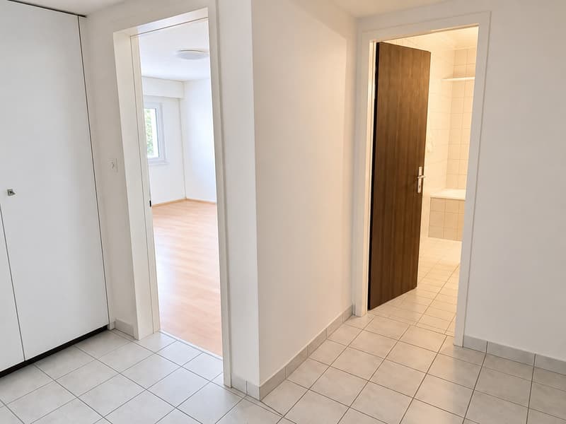 NACHMIETER GESUCHT: HELLE 1,5-ZIMMER-WOHNUNG MIT BALKON IN RORSCHACH (5)